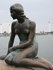 Sirenita The Little Mermaid Statue Copenhagen Denmark.jpg