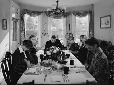 Thanksgiving grace - 1942.jpg