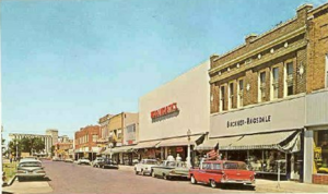 Front Street, Sikeston, Missouri, 1959.png