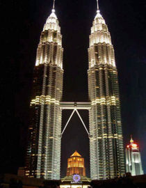 Pelli kuala lumpur petronas twin towers.jpg